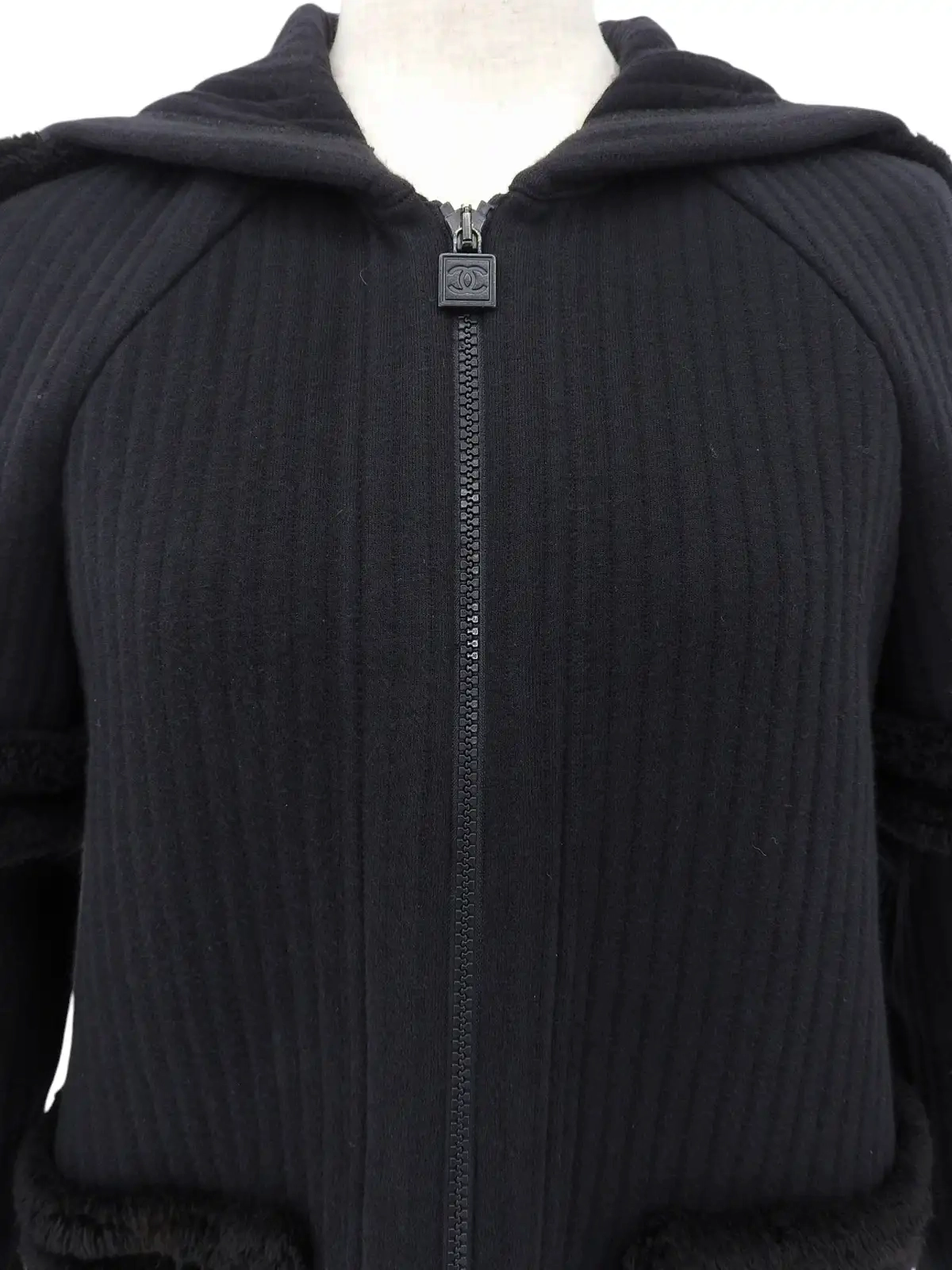 CHANEL 2007年製 ウールスクエアCCマークジップアップパーカー