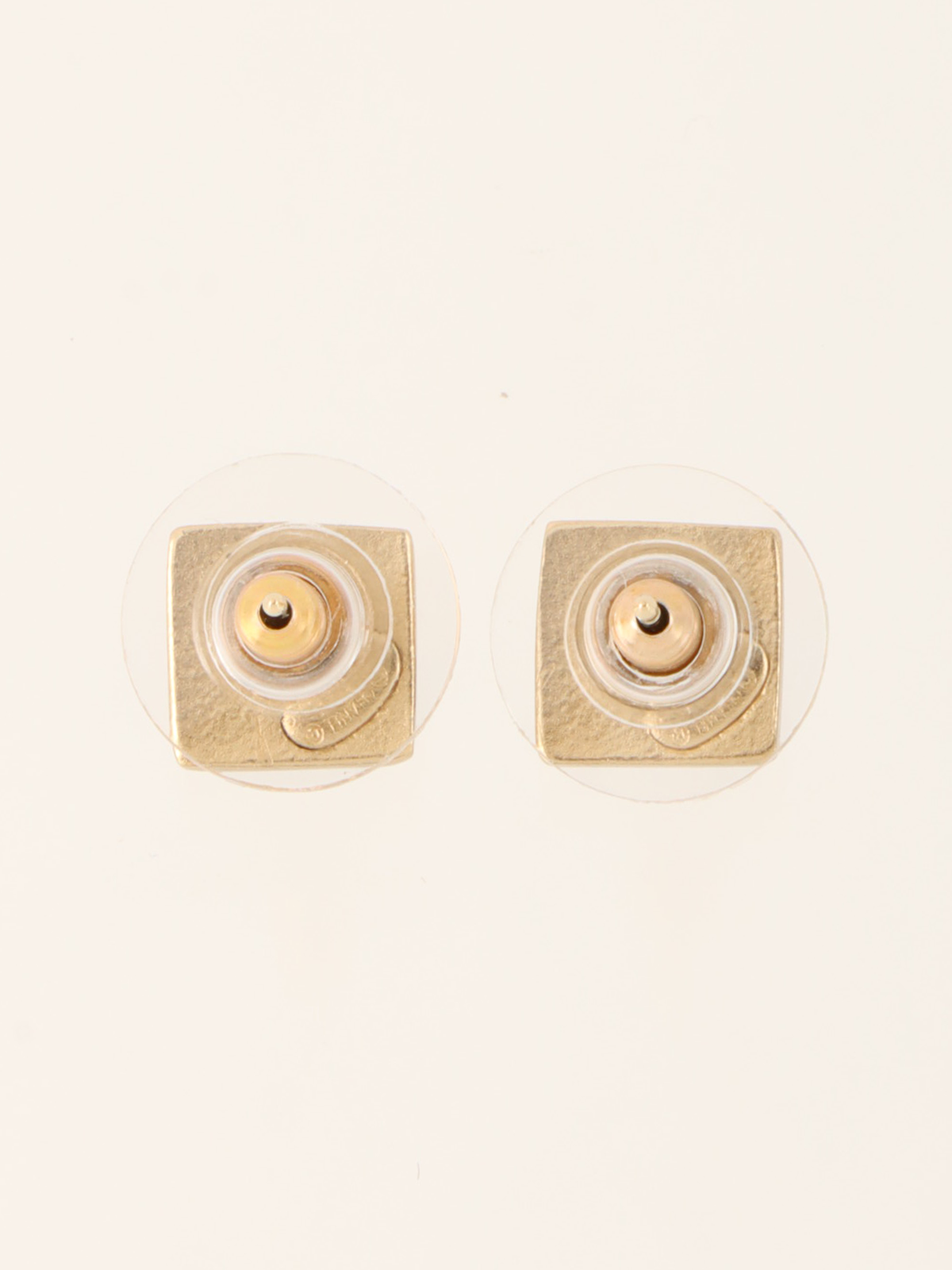 CHANEL シャネル ヴィンテージ ピアス 02年製 CHANEL 2002年製 ミニスクエアCCターンロックピアス ゴールド