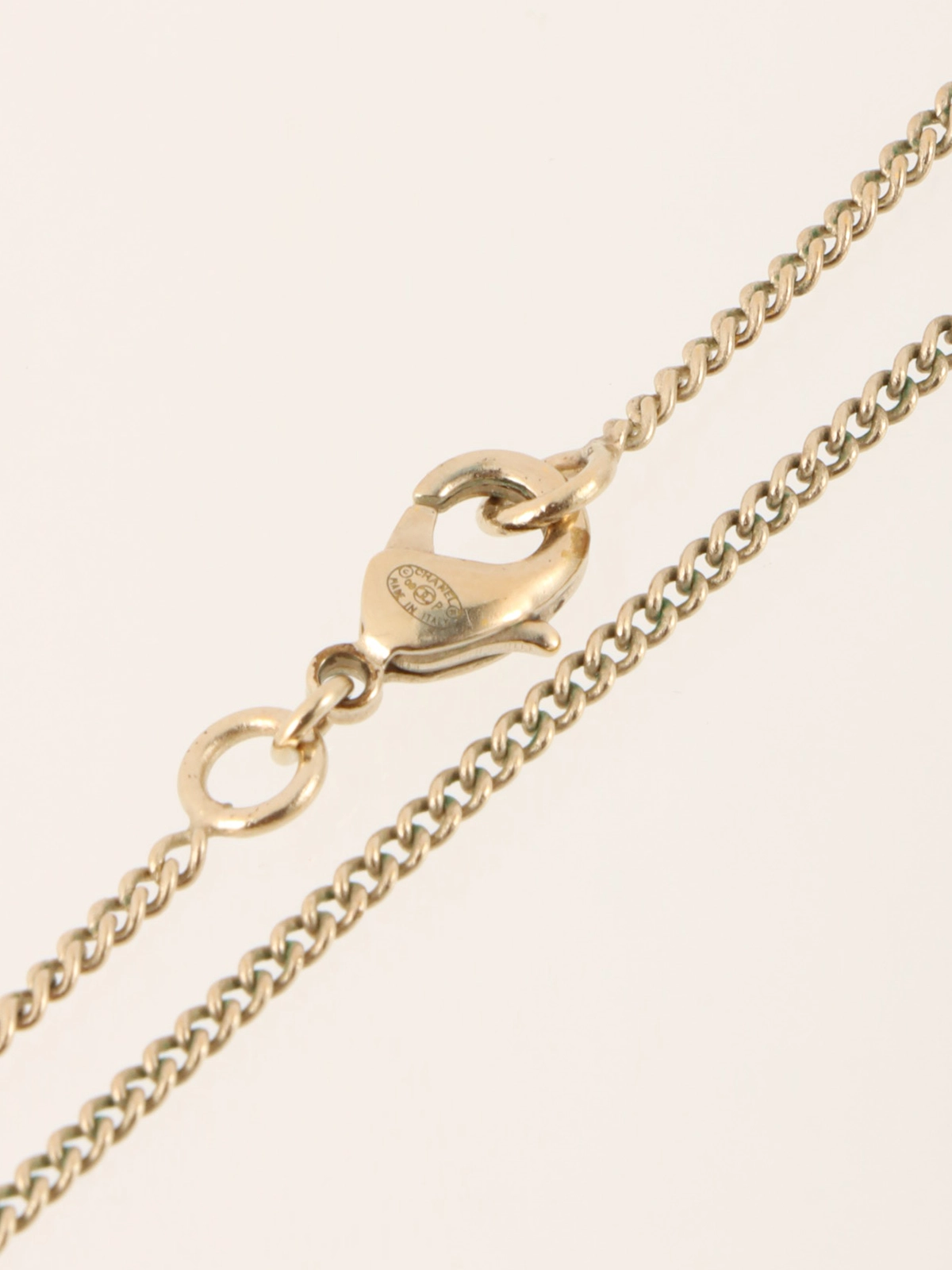 最終SALE!! CHANEL ♡キラキラツィードキャップ ホワイト ロゴお洒落 9555319488542.jpg