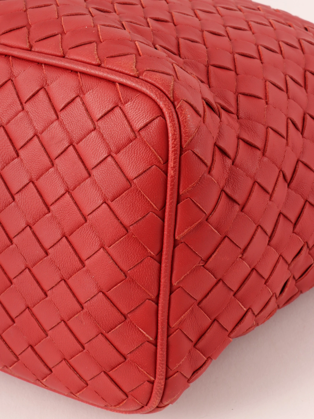 BOTTEGA VENETA システム手帳　イントレチャート　赤 BOTTEGA VENETA イントレチャートハンドバッグ レッド｜VINTAGE