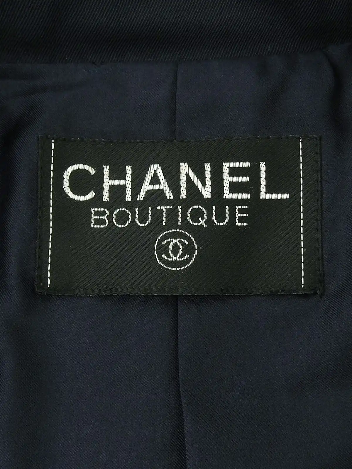 ⭐️美品⭐️シャネル　ヴィンテージコート　金ボタン　クローバー　緑　ベルベット CHANEL 1995年製 シルクサテンCCターンロックハンドバッグ
