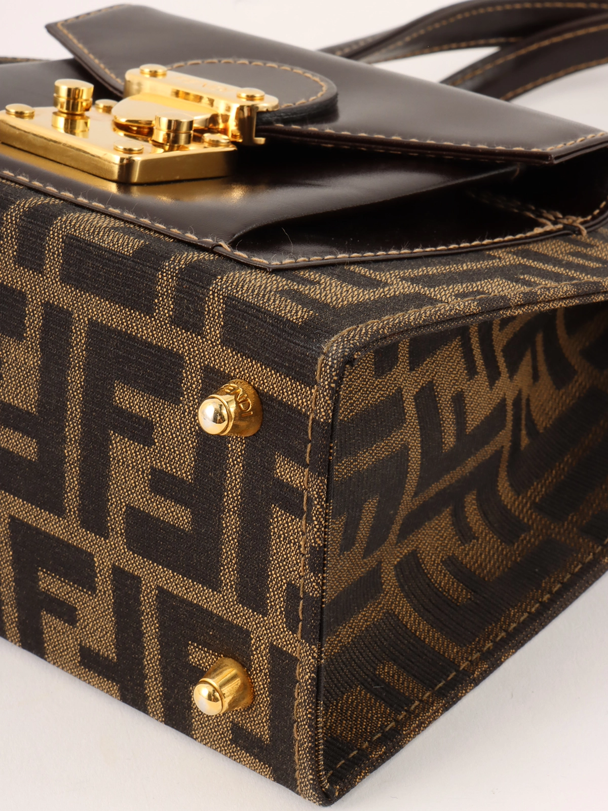 FENDI FFズッカパターン2wayバッグ ブラウン｜VINTAGE QOO TOKYO