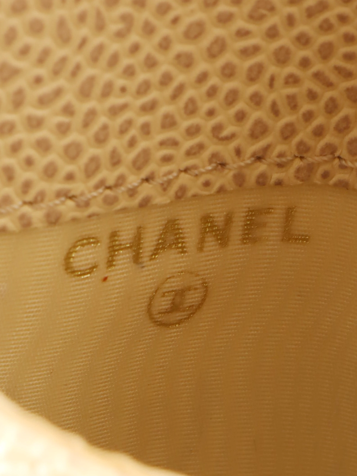 CHANEL 2000年頃製 キャビアスキンCCマークステッチシガレット