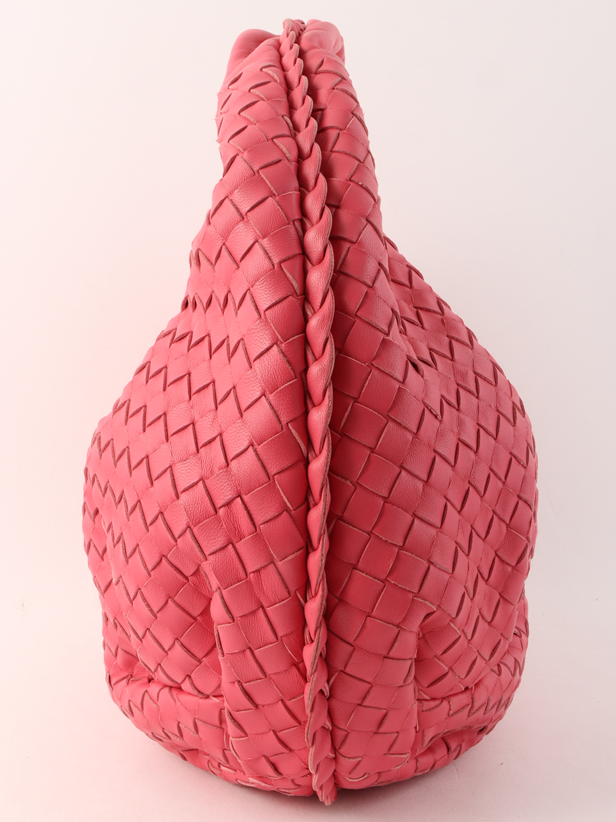 【BOTTEGA VENETA】★送料★イントレチアトークロスバック 三越伊勢丹 | Bottega Veneta/ボッテガ・ヴェネタ_Women通販