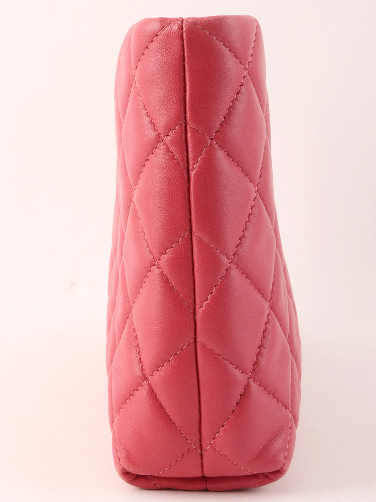 【自分でブローチをカスタマイズ♪】CHANEL ハンドバッグ org.jpg