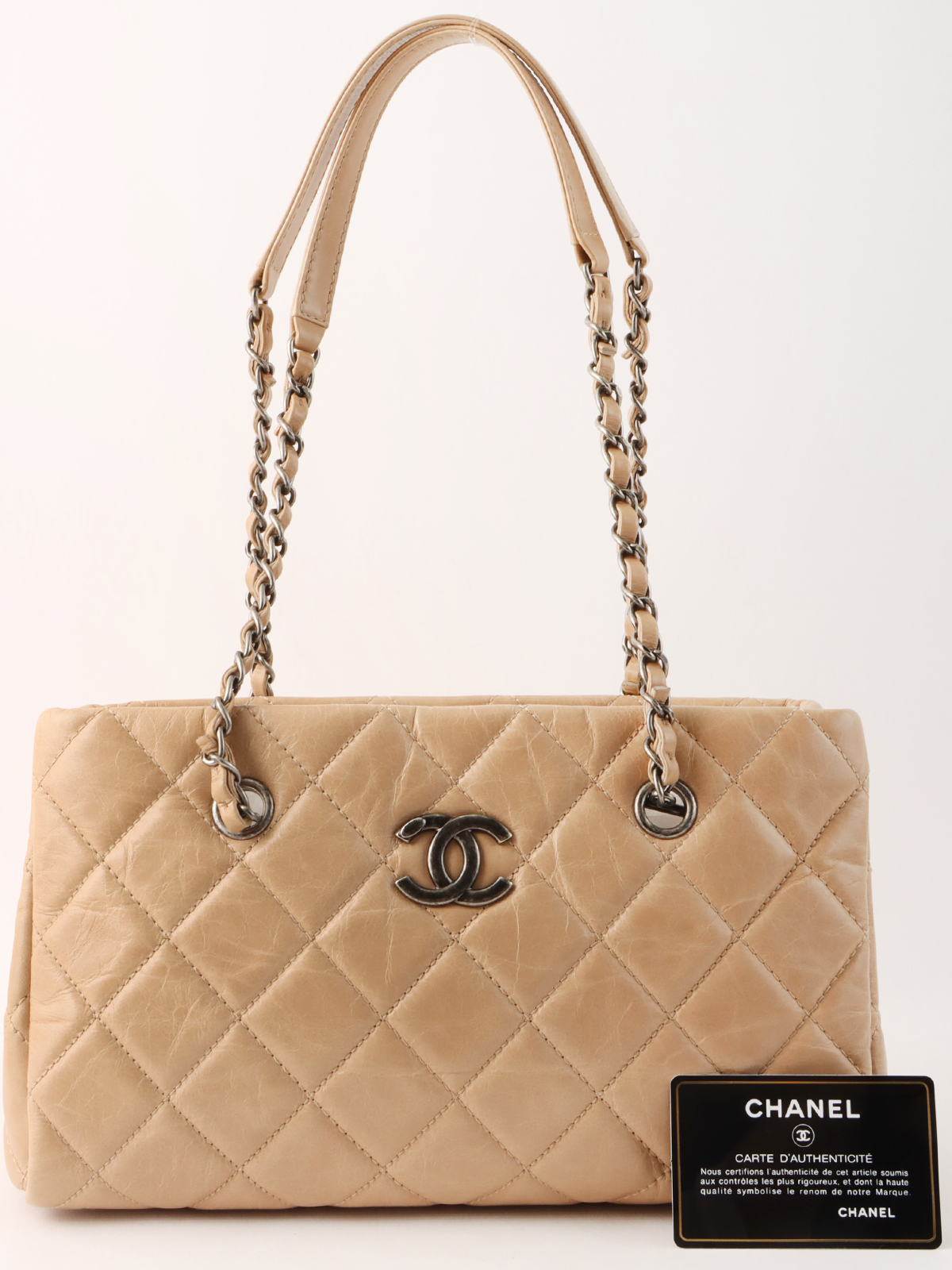 CHANEL 2014年頃製 マトラッセステッチCCマークプレートチェーン