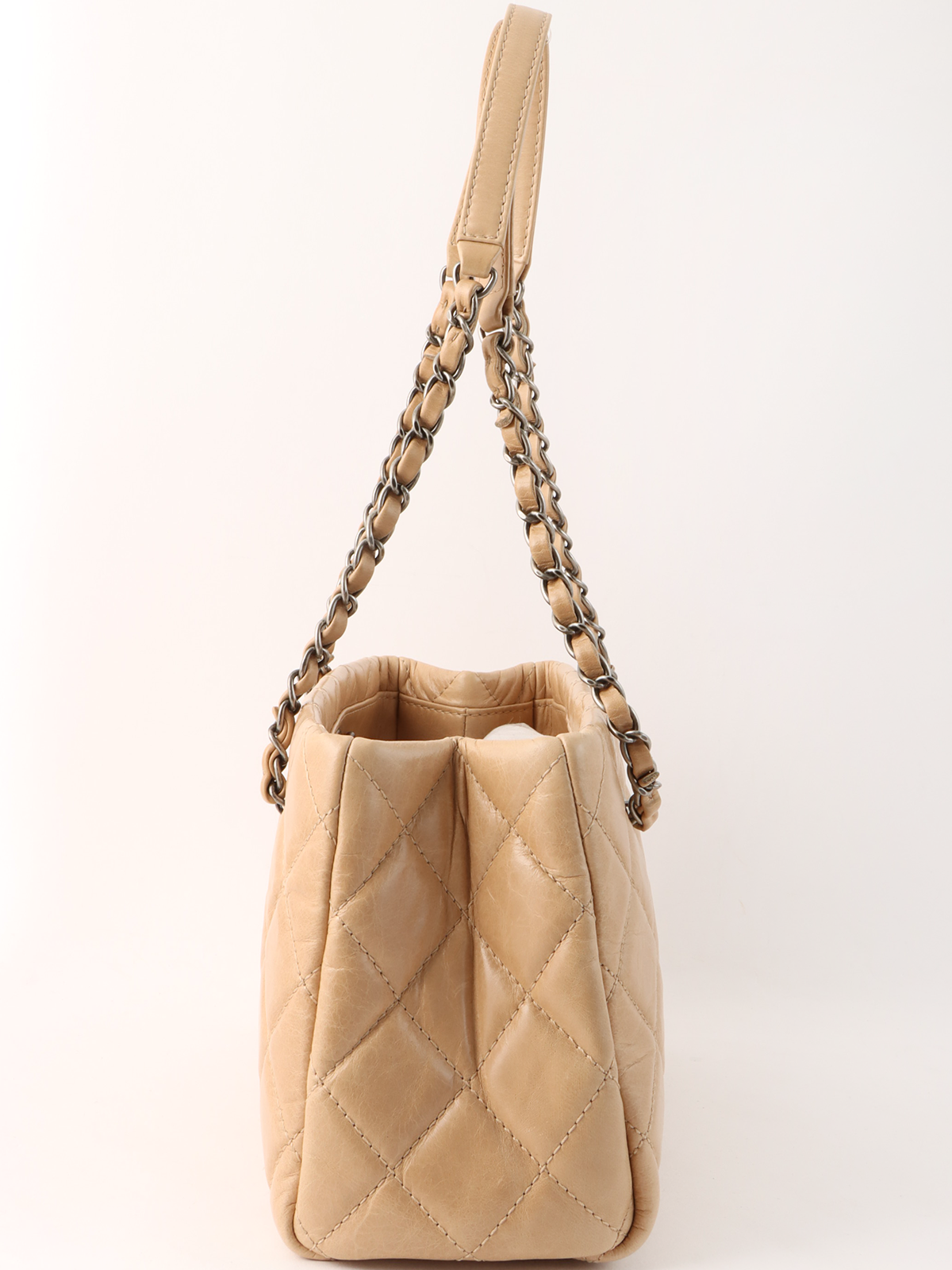 CHANEL シャネル チェーントートバッグ ベージュの買取実績