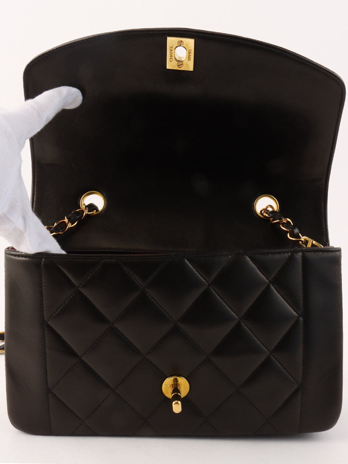 CHANEL 1995年頃製 ダイアナフラップチェーンバッグ22cm
